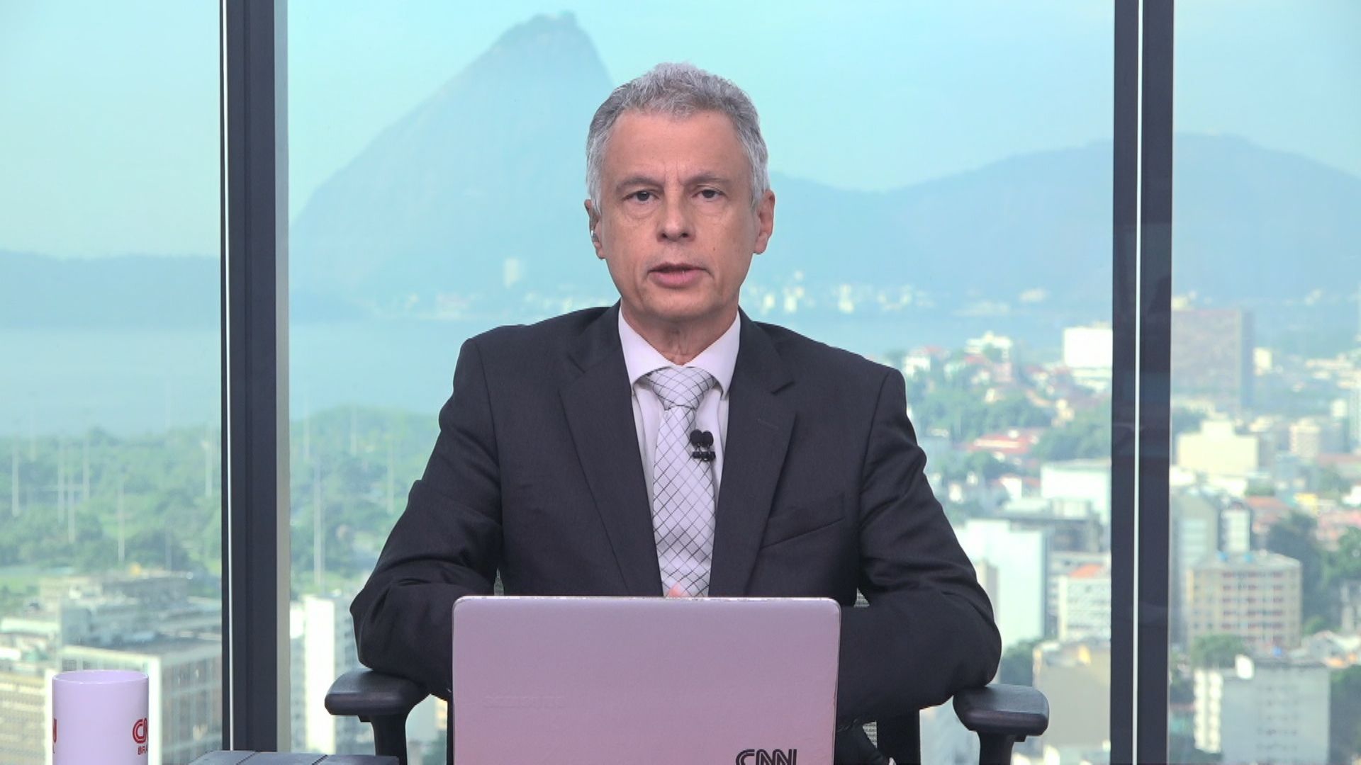 Fernando Molica no quadro Liberdade de Opinião