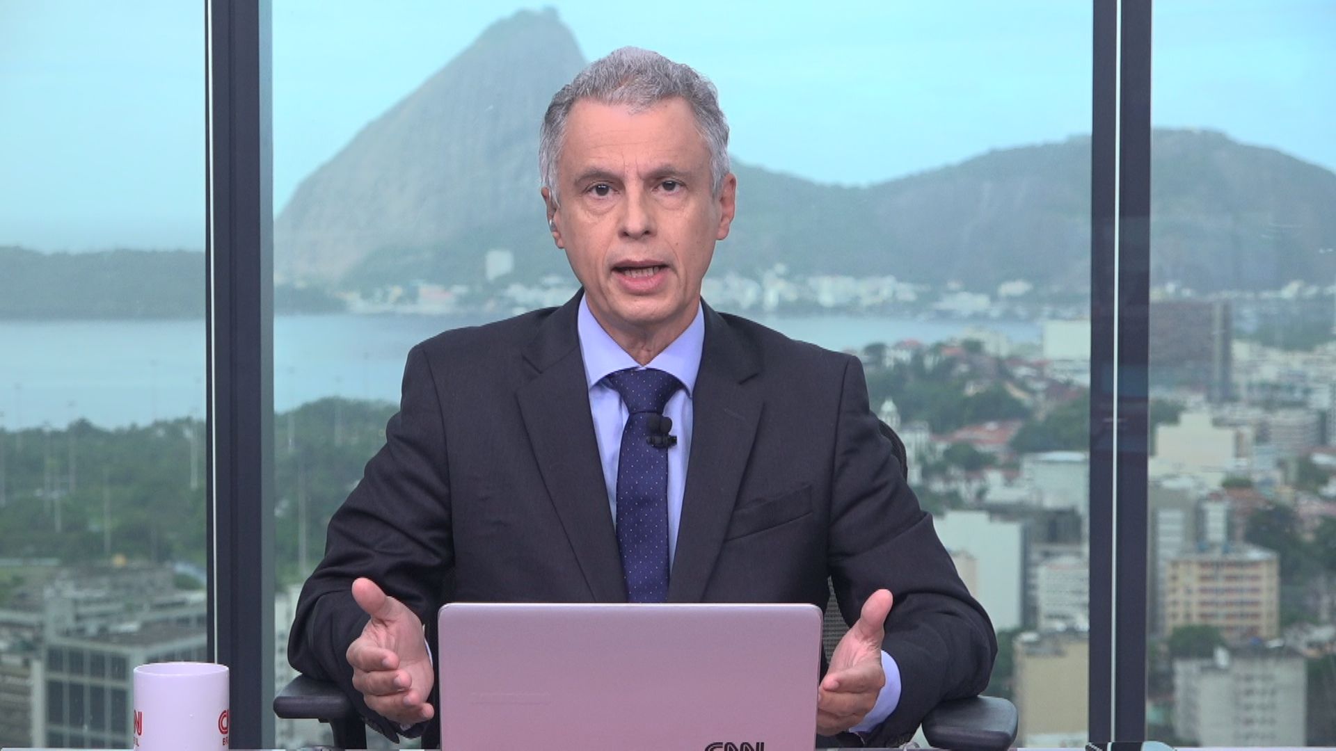 Fernando Molica no quadro Liberdade de Opinião