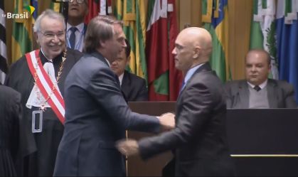 Bolsonaro e aliados alegam incompetência do STF; Moraes manteve caso na Corte