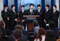 Grupo coreano BTS se encontra com Joe Biden em visita à Casa Branca