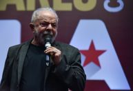 Lula diz conversar com apoiadores do “golpe contra Dilma” para “fazer política”