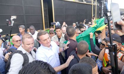 Em Manaus, Bolsonaro defende desenvolvimento da região amazônica