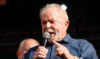 PROTESTO DIA DO TRABALHO OPOSIÇÃO GOVERNO