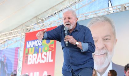 Lula volta a dizer que imprensa errou ao “acreditar na mentira” da Lava Jato