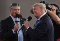 Mensagens mostram apresentador da Fox aconselhando equipe de Trump e buscando orientação