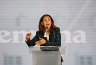 Ex-refém das Farc, Ingrid Betancourt retira candidatura presidencial na Colômbia