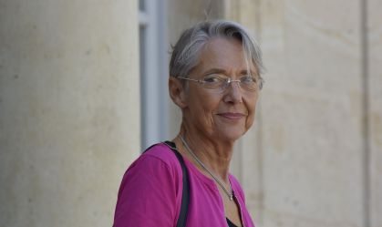 Macron escolhe Elisabeth Borne como nova primeira-ministra da França