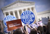 Empresas dos EUA cobrirão custos de viagem para funcionários que precisem realizar aborto