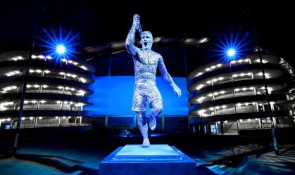 Manchester City Unveil Statue of Sergio Aguero