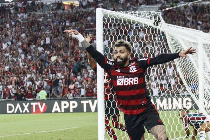 Gabigol, do Flamengo, comemora seu gol durante partida contra o Fluminense válida pela 8ª rodada do Campeonato Brasileiro Série A, em 29 de maio.