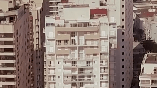 Prédio no Guarujá (SP) onde está o tríplex atribuído ao ex-presidente Lula (PT)