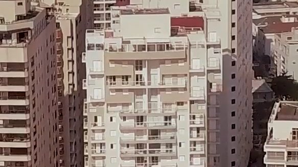 Prédio no Guarujá (SP) onde está o tríplex / Divulgação/Pancadão dos Prêmios