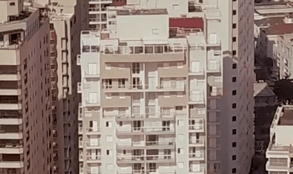 Prédio no Guarujá (SP) onde está o tríplex atribuído ao ex-presidente Lula (PT)