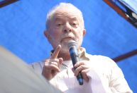 Ao lançar pré-candidatura, Lula pretende reeditar discurso de quando teve casos anulados pelo STF