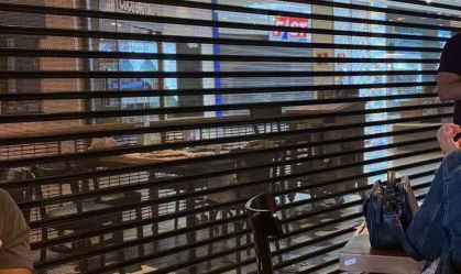 Assaltantes invadem loja de shopping em Belo Horizonte e levam joias e relógios