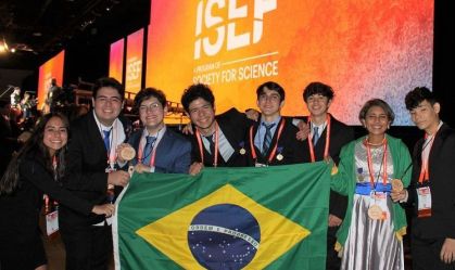 Brasil tem 8 estudantes premiados em feira científica nos Estados Unidos
