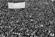 Exposição conta história do Brasil por meio de fotografias