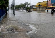 Pernambuco registra 84 mortes após fortes chuvas no estado