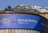 Davos busca respostas para novos problemas sem esquecer dos velhos temas