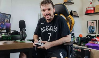 Gaules bate recorde de Felipe Neto de maior número de pessoas em live simultaneamente