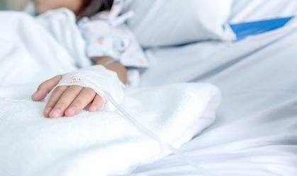 Saúde monitora provável caso de hepatite aguda infantil de origem desconhecida