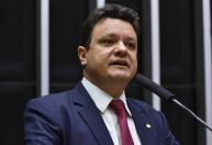 "Lira não é o problema", diz à CNN líder do PT na Câmara