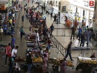 Vendas no varejo do Brasil recuam 0,2% em maio, diz IBGE