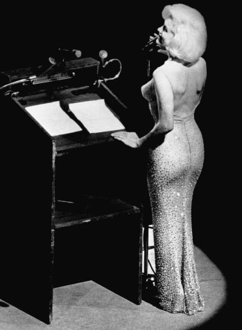 Marilyn Monroe cantando "Happy Birthday, Mr President" / Bettmann Archive
