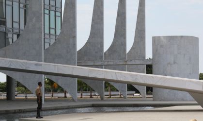 Brasil despenca em índice de corrupção e tem pior nota desde 2012