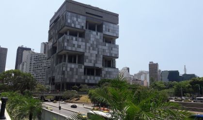 Diretor da Petrobras projeta manutenção de preços do diesel nos próximos meses
