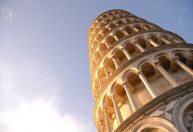 PIB da Itália recua 0,1% no 4º trimestre, confirma revisão