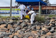 Polícia australiana encontra US$ 14 milhões em cocaína perto de corpo de mergulhador