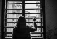 Das 4.486 denúncias de violação infantil em 2022, 18,6% estão ligadas a abuso sexual