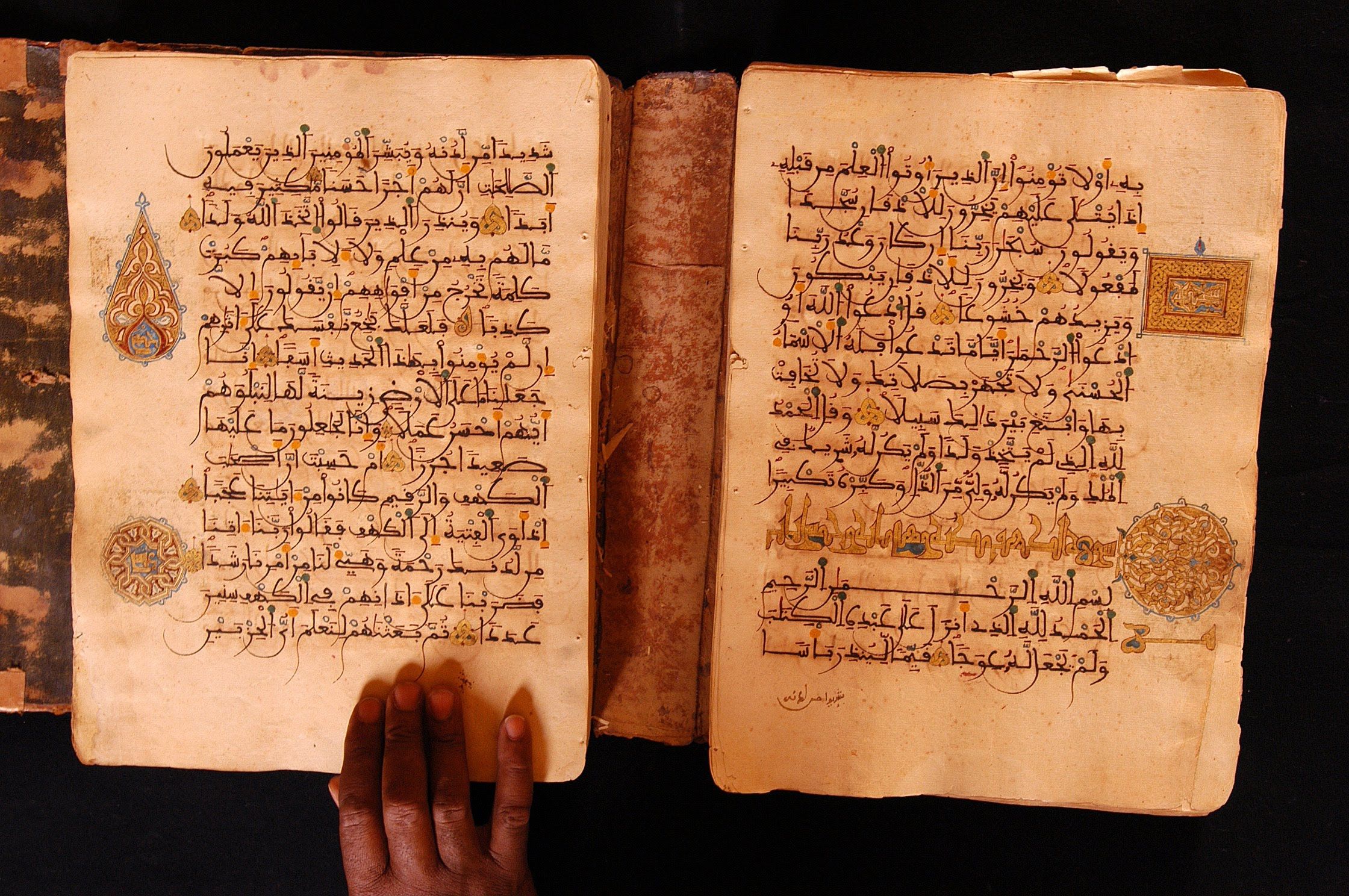 洋書★The Hidden Treasures of Timbuktu★写真集 Timbuktu: The Sahara's Fabled City of Gold | Amazon.com.br