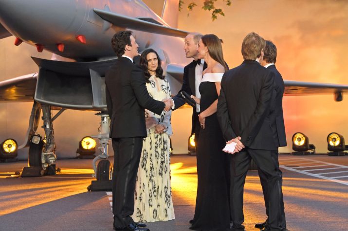William e Kate com o elenco de "Top Gun 2"/ Dave Benett/WireImage