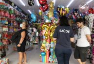 SP volta a recomendar o uso de máscaras em locais fechados