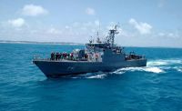 Marinha lança navio e pede atenção à defesa das riquezas naturais do Brasil