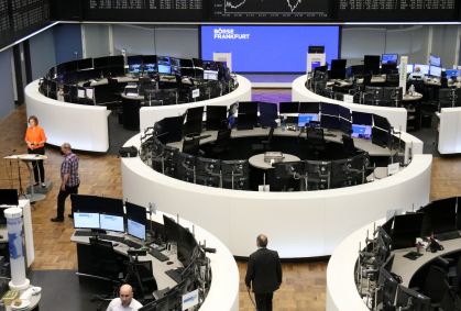Bolsas da Europa fecham na maioria em alta, por acordo entre EUA e Japão