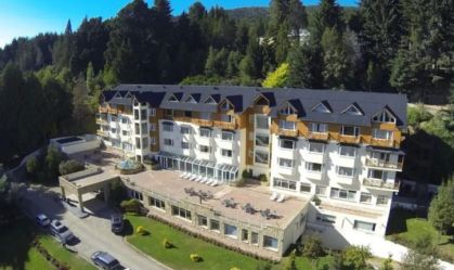 Deslizamento de terra em resort em Bariloche deixa três turistas uruguaios mortos