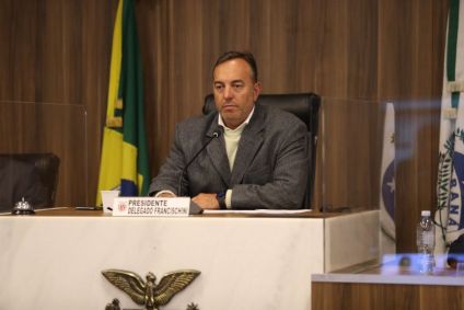 Deputado Delegado Francischini (PSL) quando presidente da CCJ da Assembleia Legislativa do Paraná