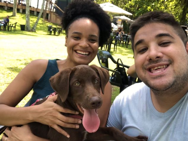 Anderson Barboza da Silva com seu cachorro Toddy / Arquivo pessoal