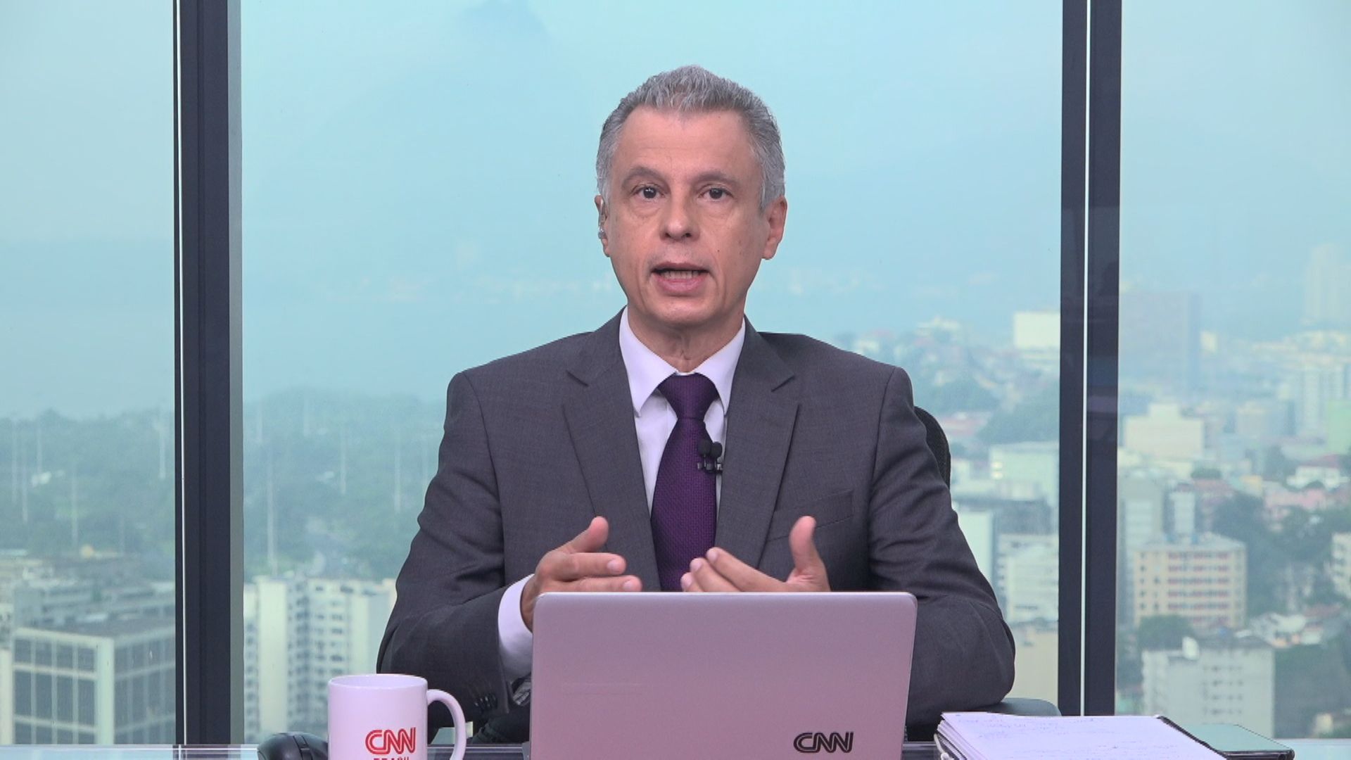 Fernando Molica no quadro Liberdade de Opinião
