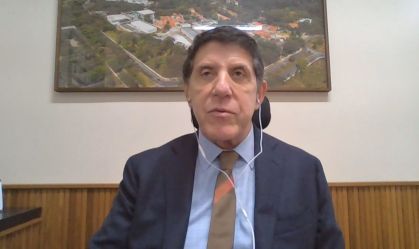 Primeiro brasileiro infectado com varíola dos macacos está isolado, diz David Uip