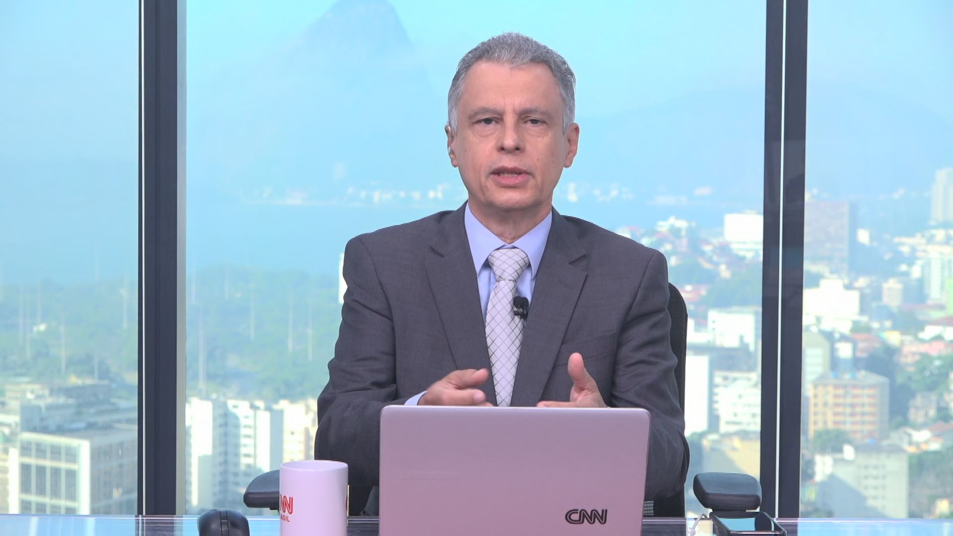 Fernando Molica no quadro Liberdade de Opinião