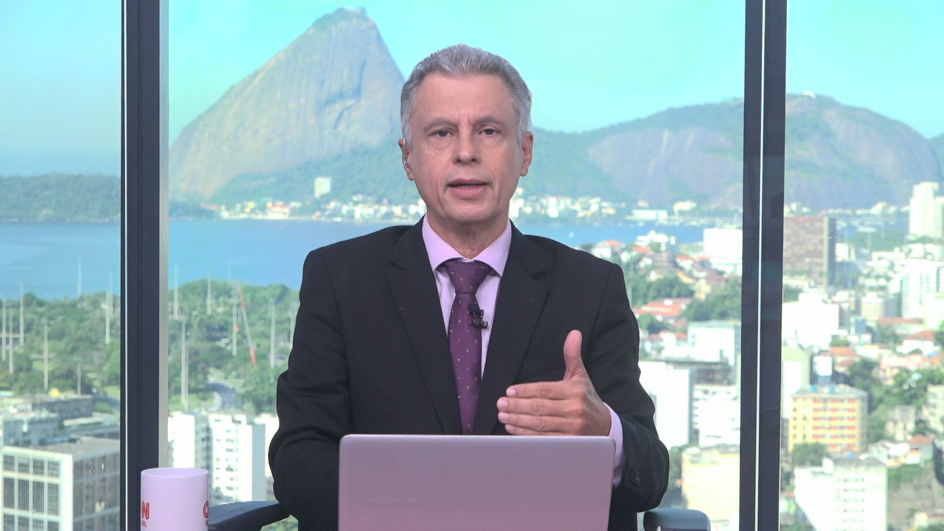 Fernando Molica no quadro Liberdade de Opinião