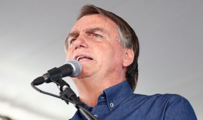 “Que as autoridades apurem seriamente o ocorrido”, diz Bolsonaro após crime em Foz