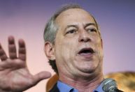 Ciro Gomes diz que Lula pratica “fascismo” e “invade autonomia” do PDT