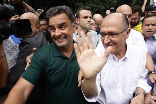 ALCKMIN AECIO MANIFESTAÇÃO PROTESTO IMPEACHMENT DILMA