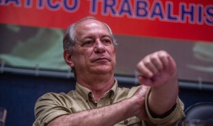 Ciro Gomes (PDT) cumpriu agenda na sede do partido