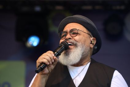 Jorge Aragão será homenageado no Carnaval 2025